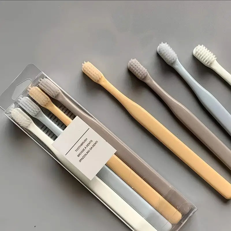 Brosse à Dents Manuelle à Poils Souples (Lot de 4)