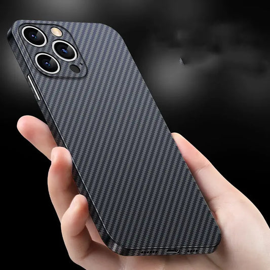Coque Ultra-Mince Motif Fibre de Carbone pour IPhone