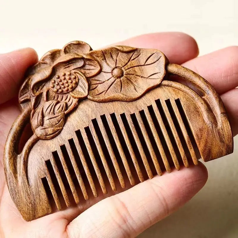 Ensemble de Peignes Double Face Sculptés en Bois de Santal Vert - Vente en Gros