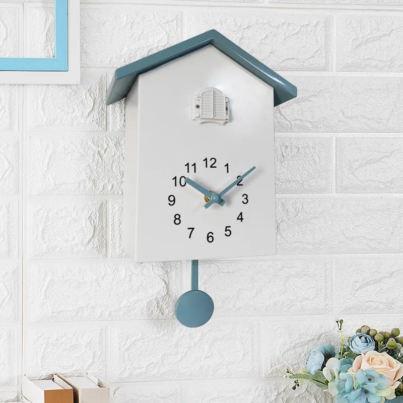 Horloge Murale Quartz “Cuckoo” 20x25 cm – Design Moderne pour Salon, Bureau et Maison