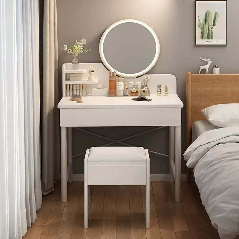 Coiffeuse Moderne Light Luxury 2025 – Table de Maquillage Élégante et Compacte pour Chambre & Petit Appartement