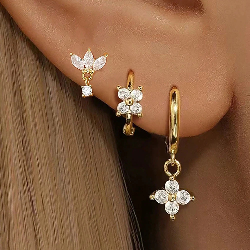Set de 3 Boucles d’Oreilles Puces Couronne – Plaqué Or 14K avec Cristaux Zircon pour Femme