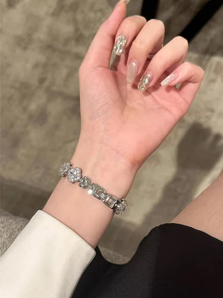 Bracelet Luxe Strass pour Apple Watch – Bracelet Métal Élégant Femme