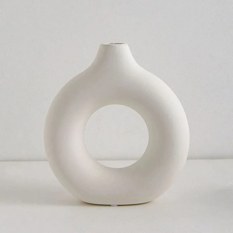 Vase en Plastique Minimaliste – Pot à Fleurs Unique en Forme d’Anneau pour Décoration Intérieure