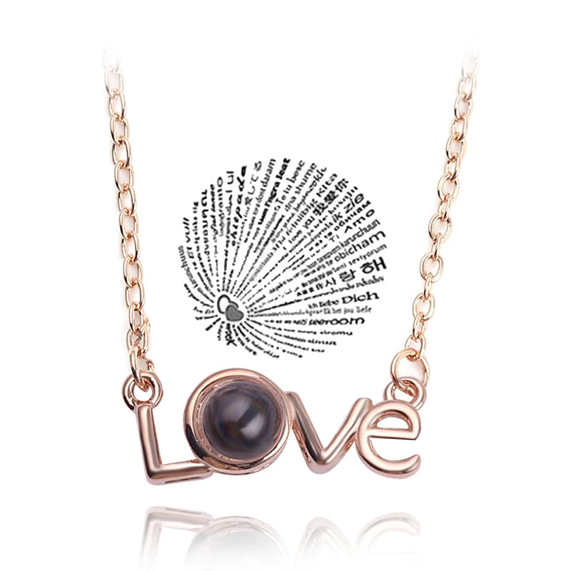 Collier Projection « Je t’aime » en 100 Langues – Bijou Romantique pour Couples et Amoureux